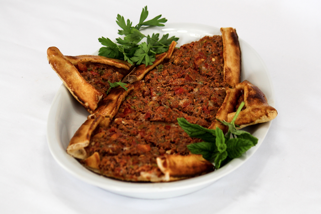 Kıymalı Pide